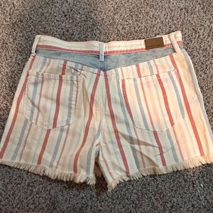 American Eagle Size 12 colorful denim shorts